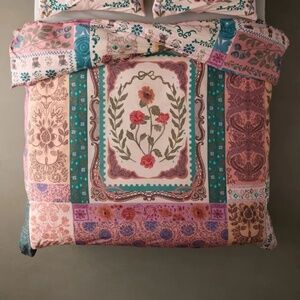 Urban Outfitters Raya Breezy Duvet